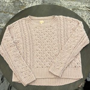 aeropostale cable knit sweater, only worn once, no stains
